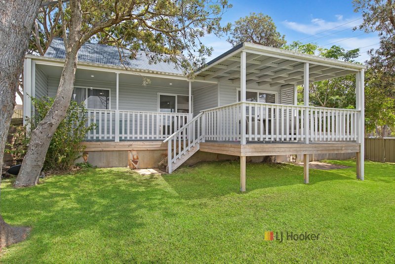 Photo - 2a Ocean View Road, Gorokan NSW 2263 - Image 13