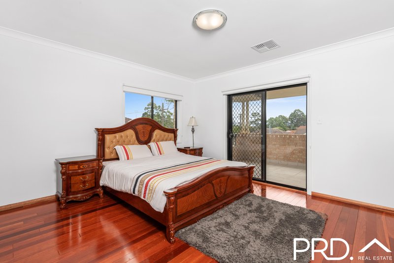 Photo - 2a Ogilvie Street, East Hills NSW 2213 - Image 5