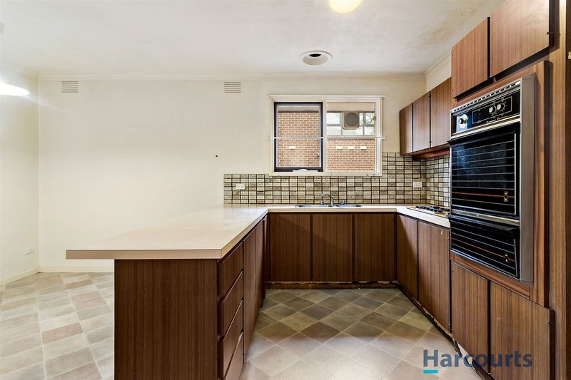 Photo - 2a Orchard Street, Glen Waverley VIC 3150 - Image 4