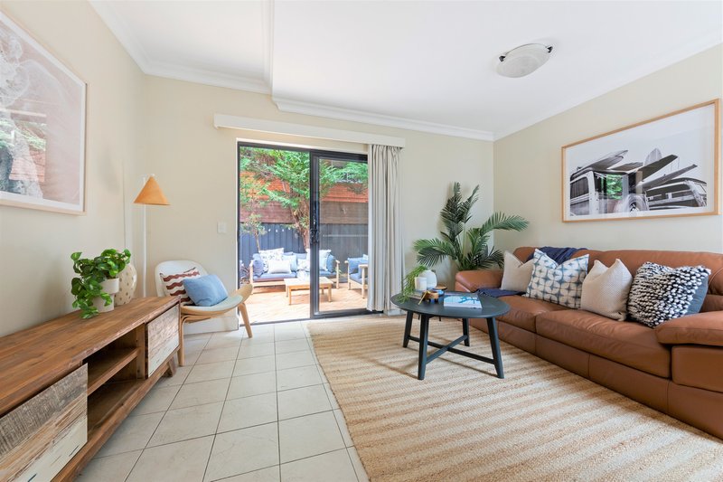 Photo - 2a Pitt Street, Balgowlah NSW 2093 - Image 2