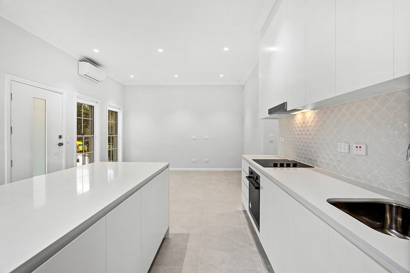 Photo - 2a Quist Place, Menai NSW 2234 - Image 4