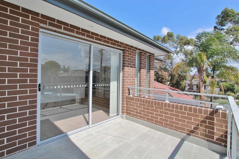 Photo - 2A Rein Rd , Greystanes NSW 2145 - Image 12