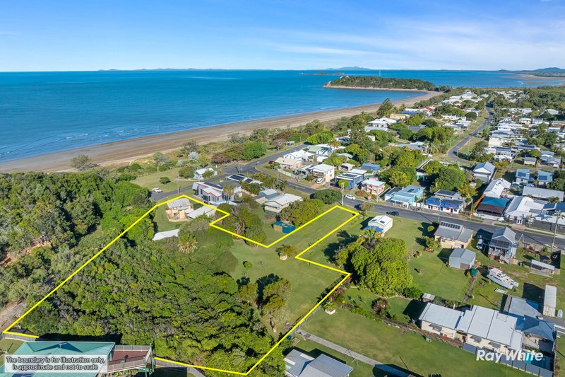 2A Schofield Parade, Keppel Sands QLD 4702