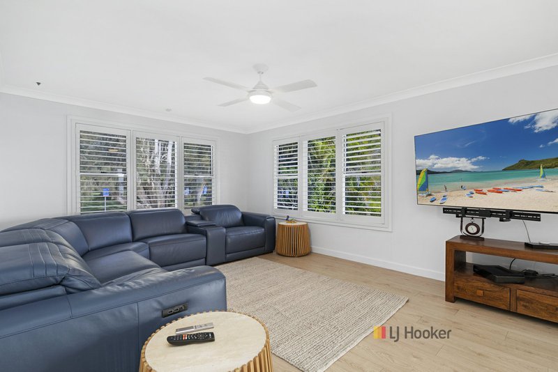 Photo - 2a Seventh Avenue, Toukley NSW 2263 - Image 10