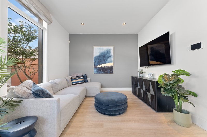 Photo - 2A Spray Street, Parkdale VIC 3195 - Image 5