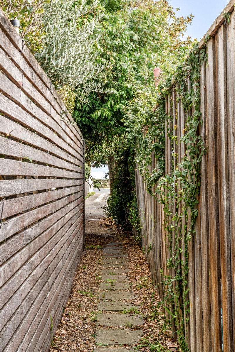 Photo - 2A Spray Street, Parkdale VIC 3195 - Image 21