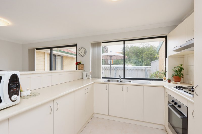 Photo - 2A Stanbury Crescent, Morley WA 6062 - Image 10