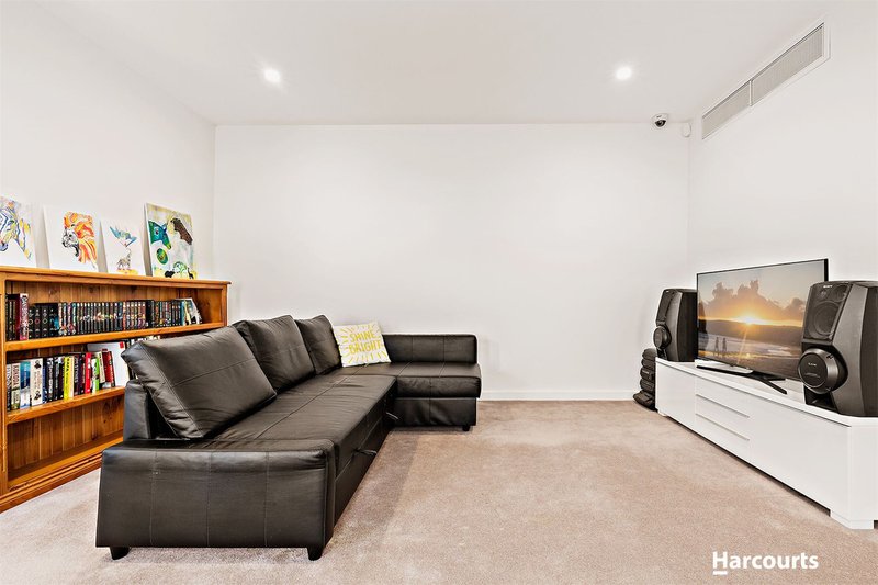 Photo - 2A Station Avenue, Ashwood VIC 3147 - Image 5