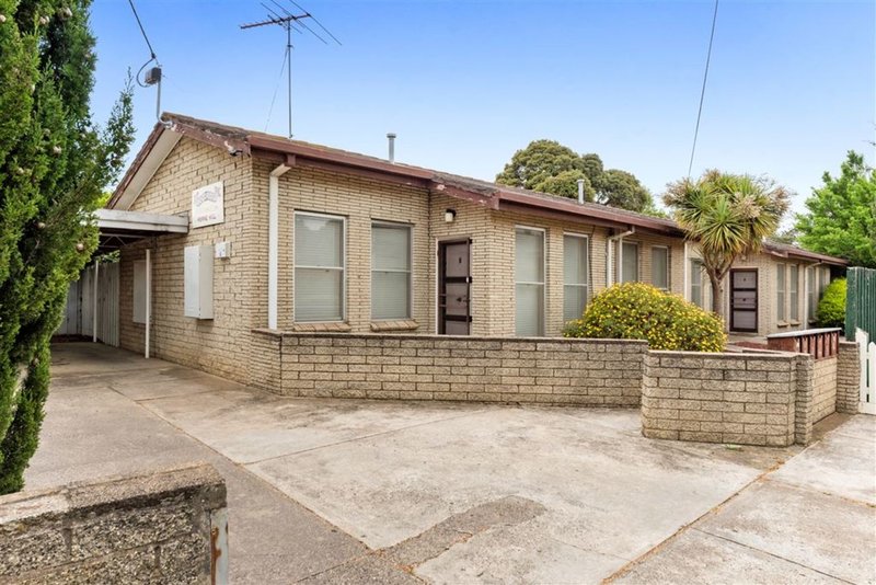 2A Staverly Road, Herne Hill VIC 3218