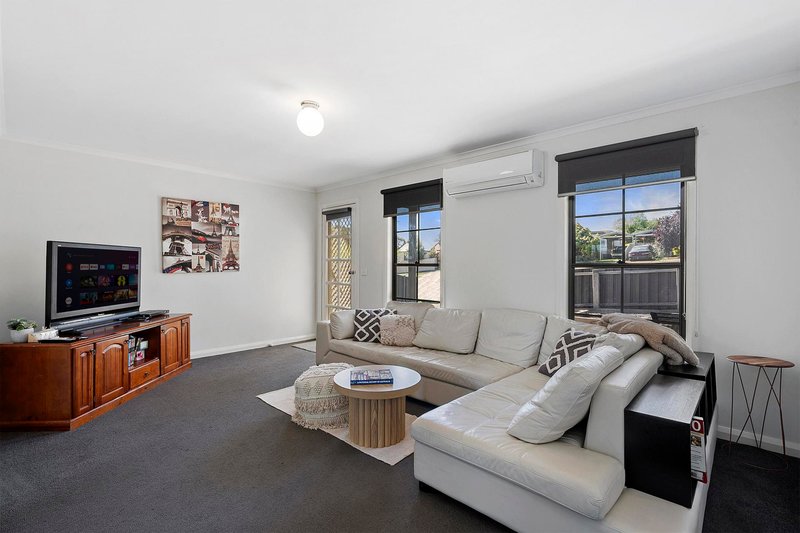 Photo - 2A Stone Street, Long Gully VIC 3550 - Image 3