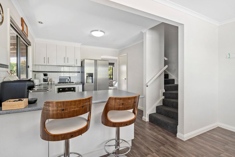 Photo - 2A Stone Street, Long Gully VIC 3550 - Image 6