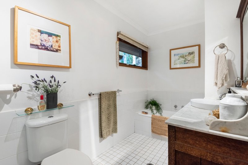 Photo - 2A Surf Road, Palm Beach NSW 2108 - Image 22