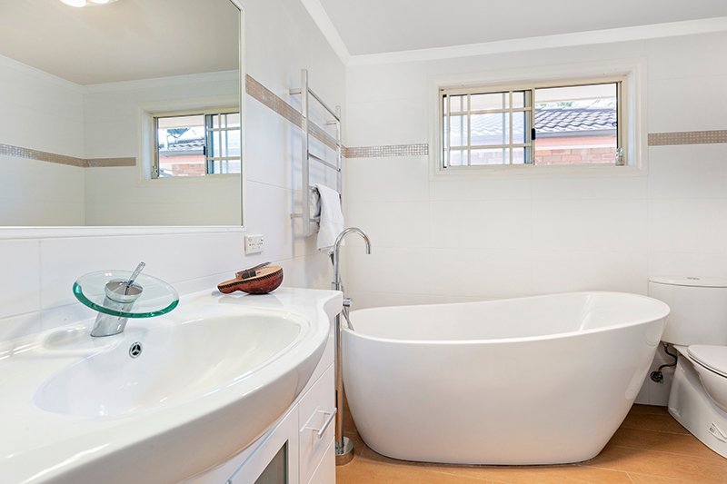 Photo - 2A Undercliffe Street, Dee Why NSW 2099 - Image 3