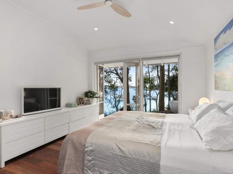 Photo - 2A Wirringulla Avenue, Elvina Bay NSW 2105 - Image 7