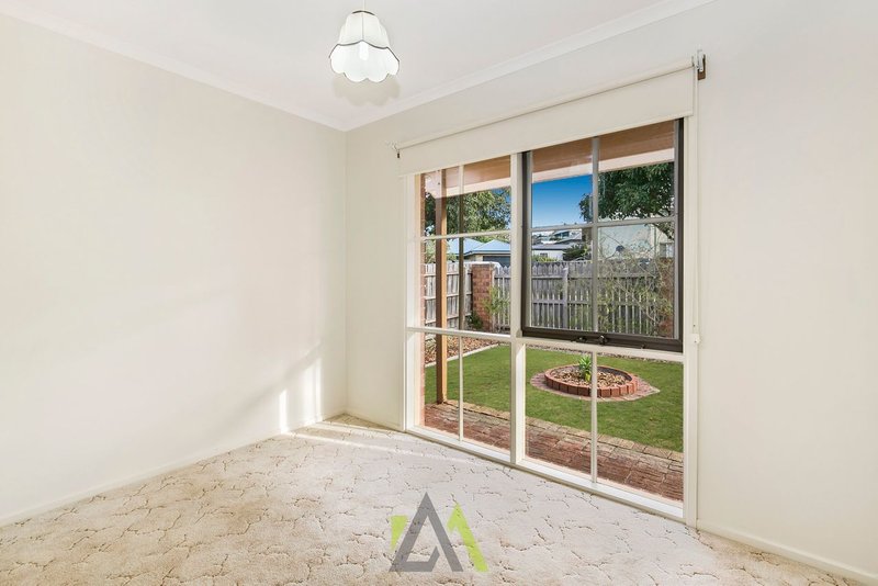 Photo - 2A Woodlands Grove, Frankston VIC 3199 - Image 9