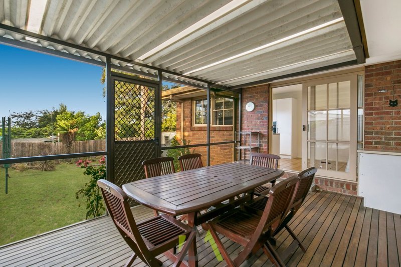 Photo - 2A Woodlands Grove, Frankston VIC 3199 - Image 11