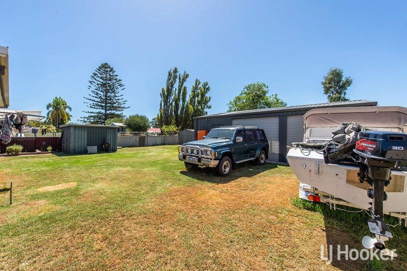 Photo - 2A Wyeree Road, Mandurah WA 6210 - Image 7