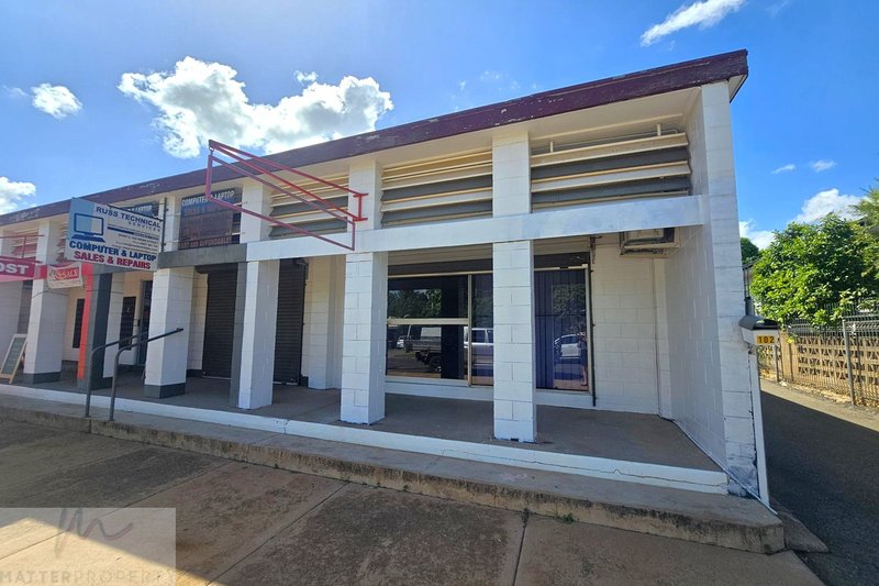 Photo - 2a/102 Webb Street, Mount Isa QLD 4825 - Image 1