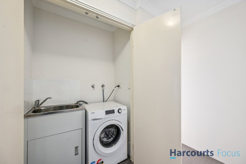 Photo - 2A/11 Student Loop, Coolbellup WA 6163 - Image 13