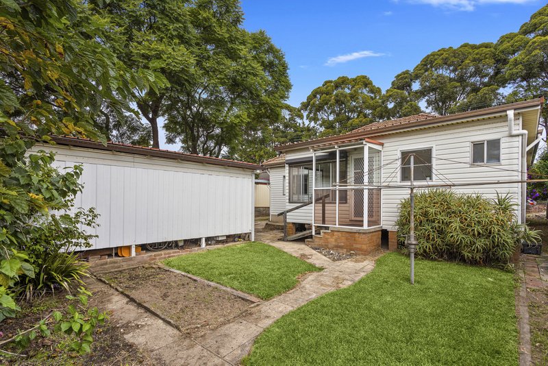 Photo - 2b Anderson Rd , Mortdale NSW 2223 - Image 2