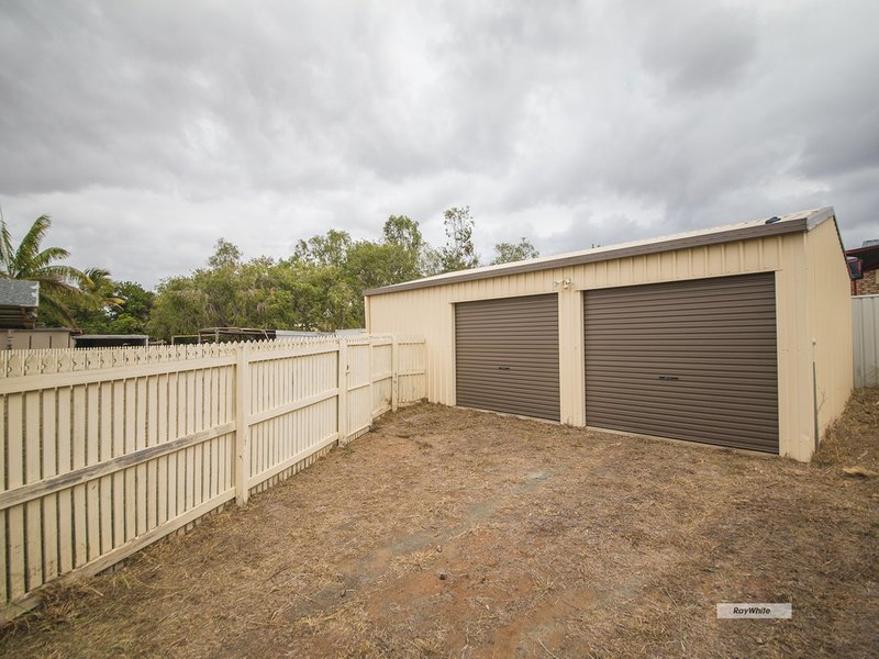 Photo - 2B Buxton Drive, Gracemere QLD 4702 - Image 14