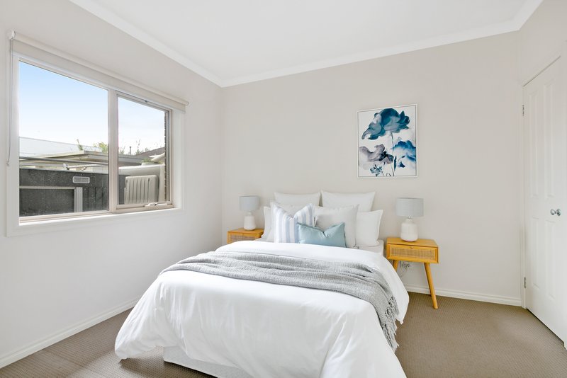 Photo - 2B Carrol Street, Reservoir VIC 3073 - Image 6