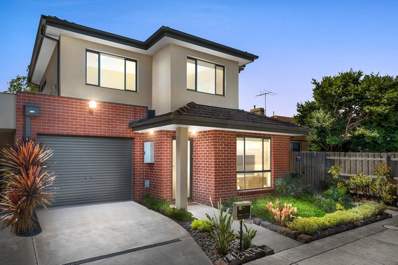 2B Clarendon Avenue, Oakleigh South VIC 3167