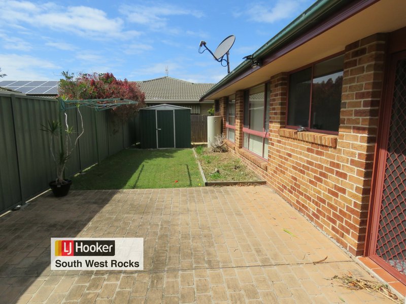 Photo - 2B Greenway Close, South West Rocks NSW 2431 - Image 3