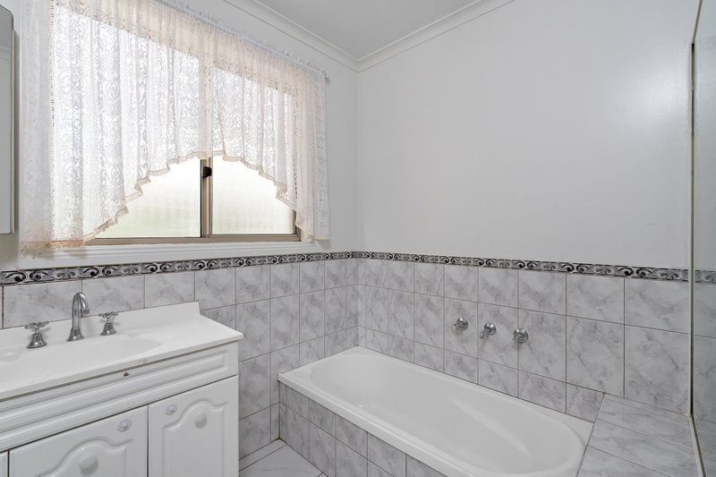 Photo - 2B Hill Street, Frankston VIC 3199 - Image 6