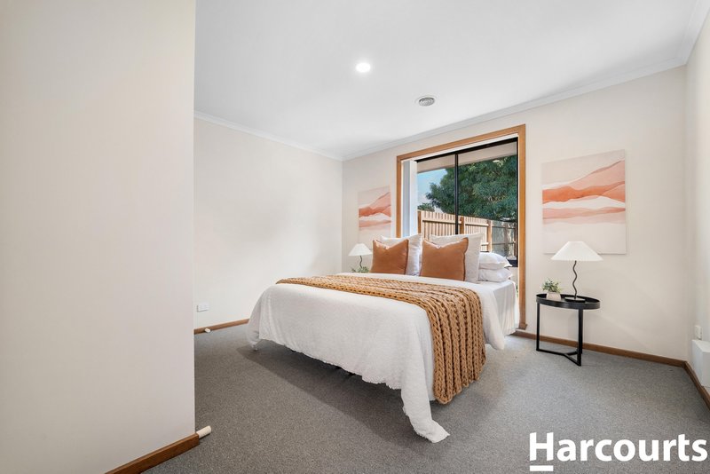 Photo - 2B Hooker Road, Werribee VIC 3030 - Image 8