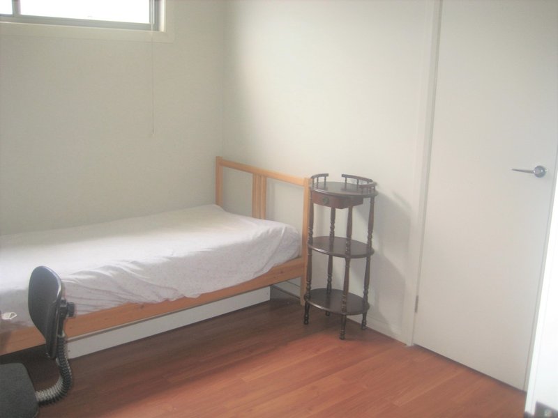 Photo - 2B Lackey Street, Fairfield NSW 2165 - Image 6