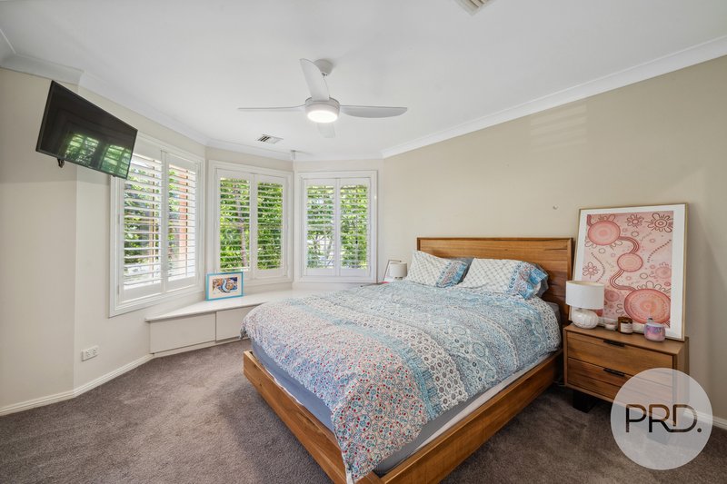 Photo - 2B Lusher Avenue, Turvey Park NSW 2650 - Image 8