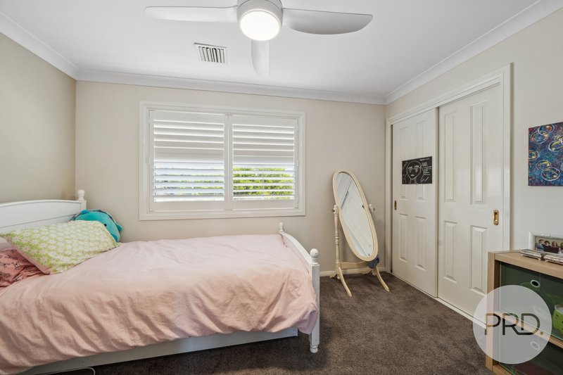 Photo - 2B Lusher Avenue, Turvey Park NSW 2650 - Image 11