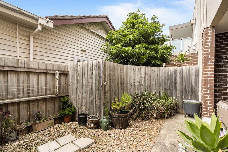 Photo - 2B Lygon Street, Coburg VIC 3058 - Image 8