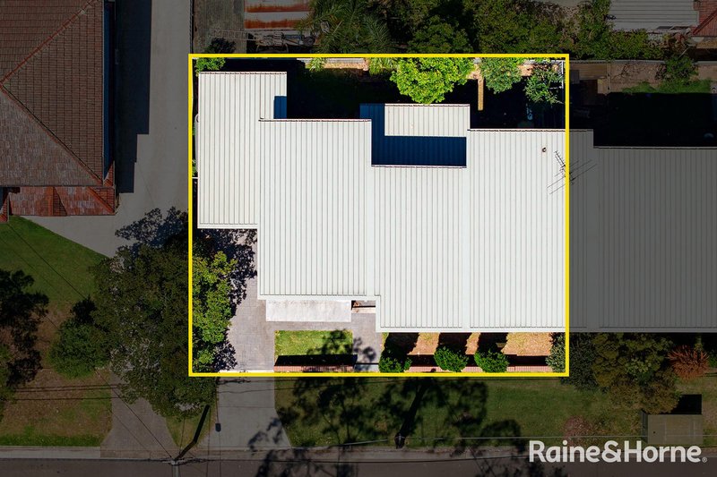 Photo - 2B Meakin Crescent, Chester Hill NSW 2162 - Image 14