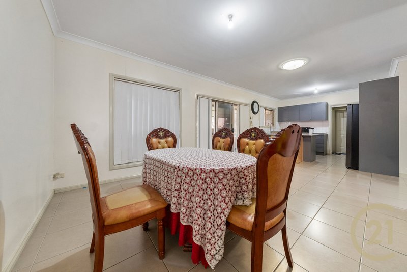 Photo - 2B Morison Drive, Lurnea NSW 2170 - Image 6