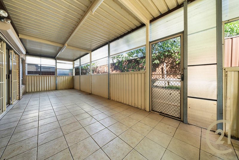 Photo - 2B Morison Drive, Lurnea NSW 2170 - Image 17