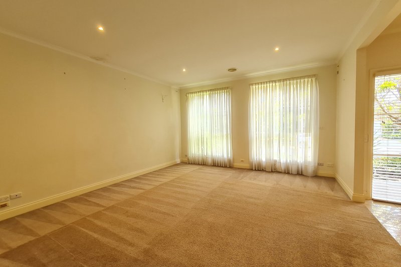 Photo - 2B Neath Street, Surrey Hills VIC 3127 - Image 6