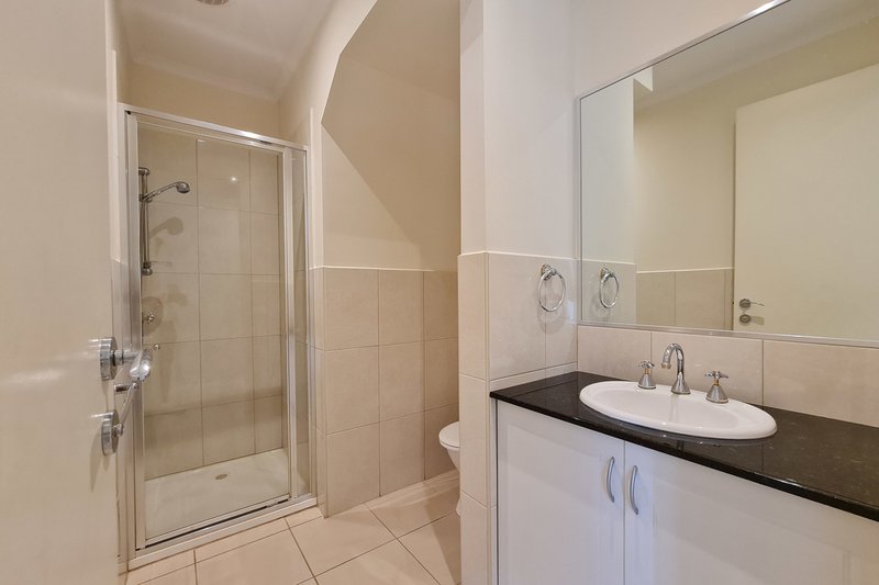 Photo - 2B Neath Street, Surrey Hills VIC 3127 - Image 9