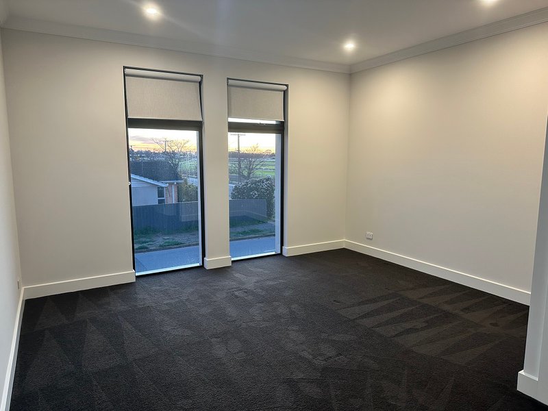 Photo - 2B Ninnid Avenue, Morphettville SA 5043 - Image 7