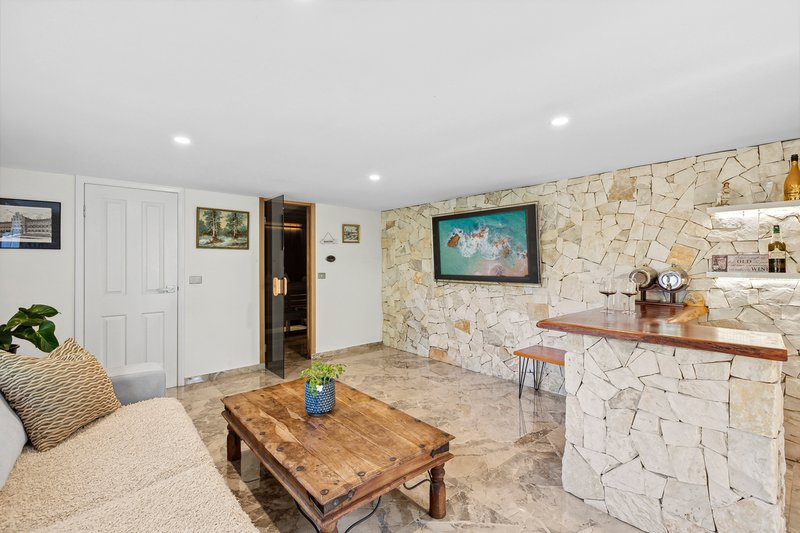 Photo - 2B Parni Place, Frenchs Forest NSW 2086 - Image 8