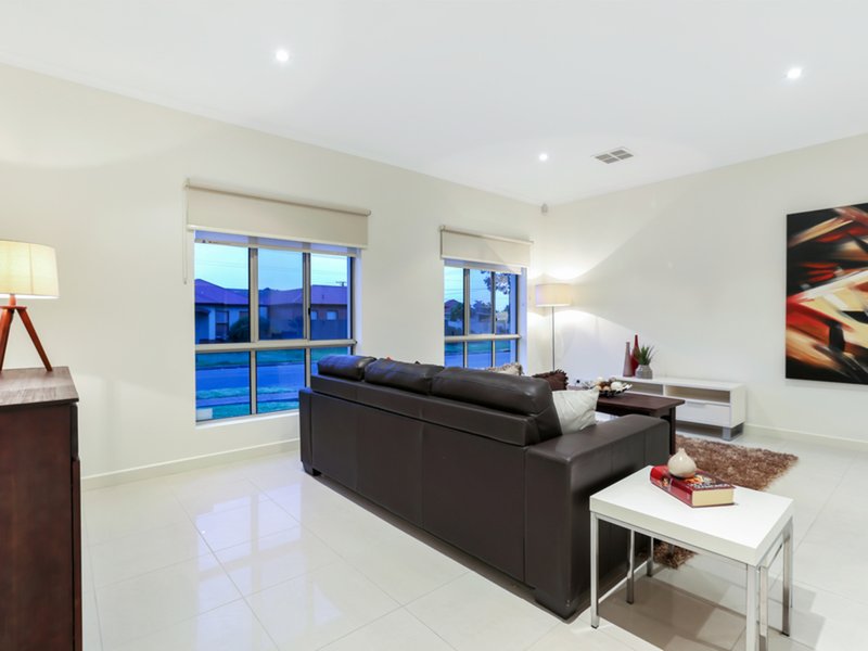 Photo - 2B Reynolds Road, Campbelltown SA 5074 - Image 6