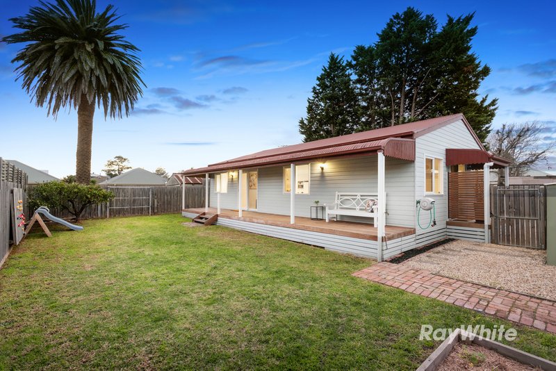 2B Scotch Parade, Chelsea VIC 3196