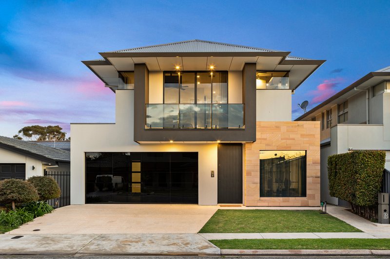 Photo - 2B St Andrews Way, West Lakes SA 5021 - Image 1