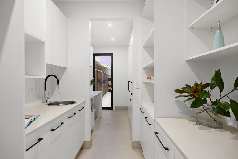 Photo - 2B St Andrews Way, West Lakes SA 5021 - Image 16