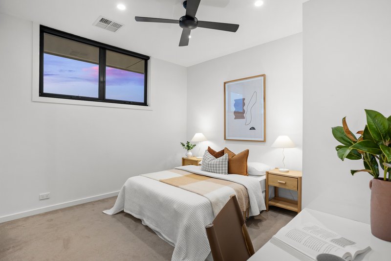 Photo - 2B St Andrews Way, West Lakes SA 5021 - Image 22
