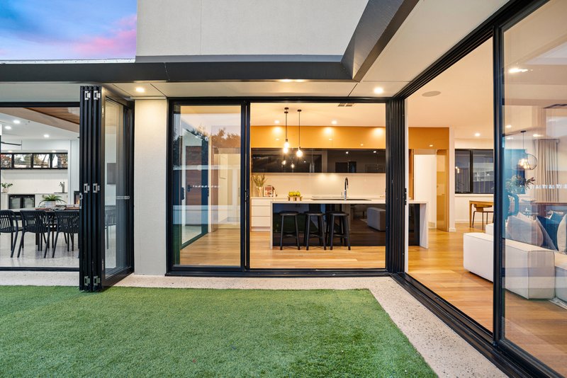 Photo - 2B St Andrews Way, West Lakes SA 5021 - Image 28