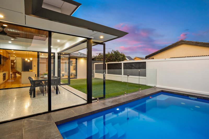 Photo - 2B St Andrews Way, West Lakes SA 5021 - Image 32
