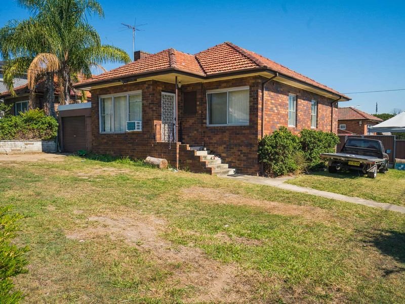 2B Whitworth Street, Westmead NSW 2145