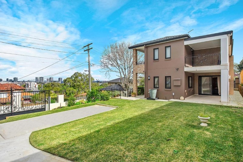 Photo - 2B Willandra Street, Ryde NSW 2112 - Image 7